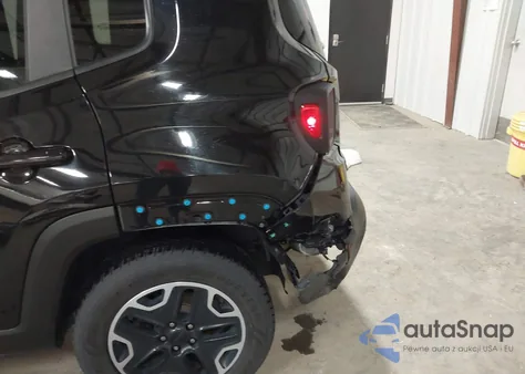 2017 Jeep Renegade Trailhawk 4X4 from USA, damaged, VIN ZACCJBCB0HPF85946